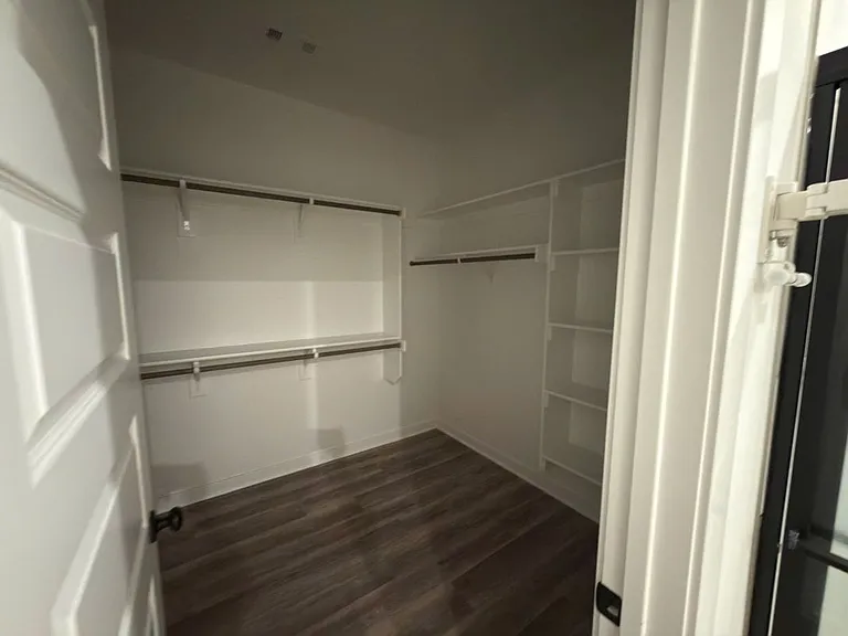 4225 Florentina Ave — Photo 3
