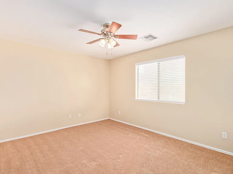 23809 W Adams St — Photo 12