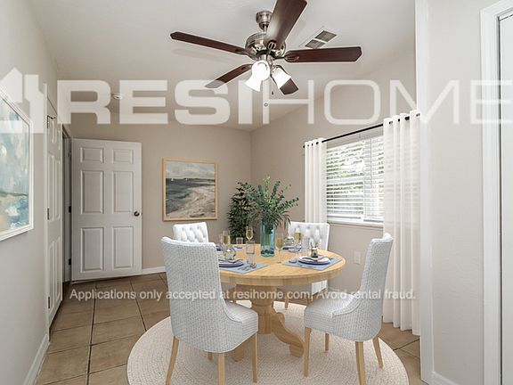 4th image of 3418 Pipes O The Glen Way