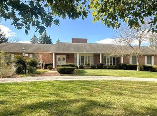 201 Raubenstine Rd, Hanover, PA 17331