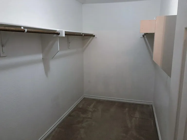 1212 Villa Paloma Blvd — Photo 12