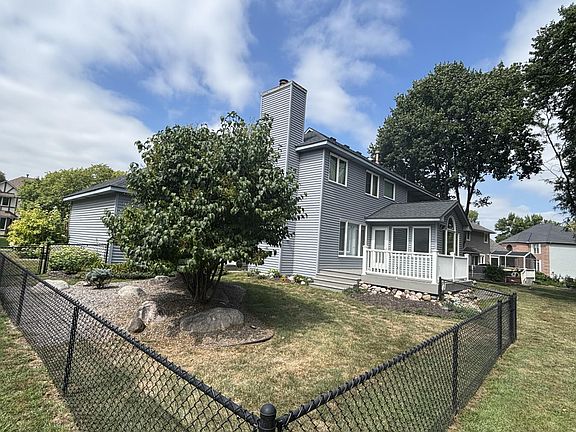 4th image of 9083 Gould Rd