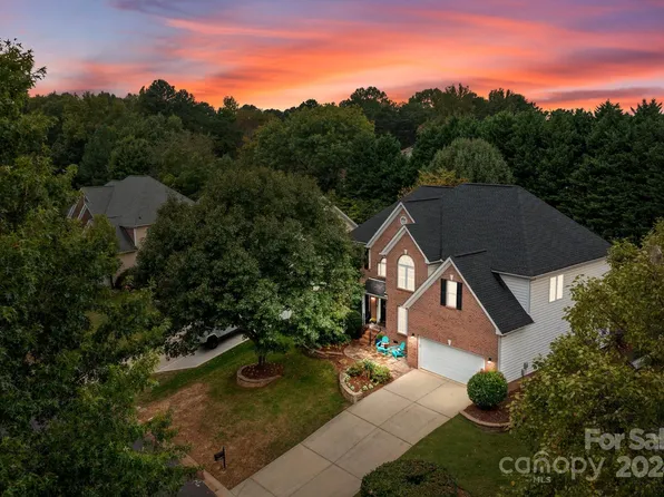 12451 Willingdon Rd, Huntersville, NC 28078