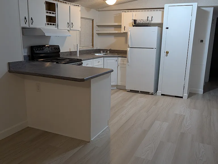 3805 Avenue K NW — Photo 3