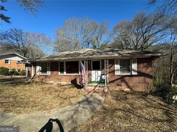 1150 Stoneybrook Rd, Forest Park, GA 30297