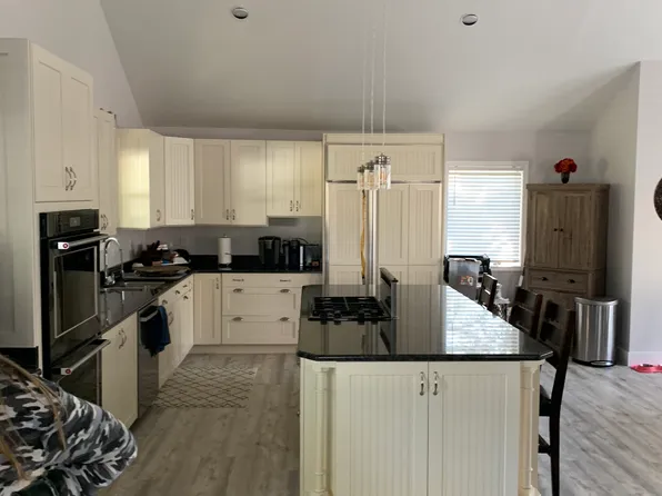 1036 Olean Rd APT 2, East Aurora, NY 14052