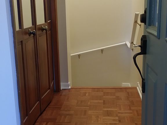 Parquet entry