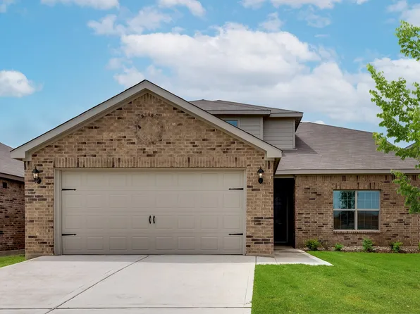 953 Clark Dr, Ferris, TX 75125