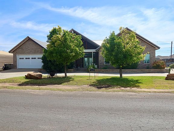 2nd image of 5904 Ector Ave