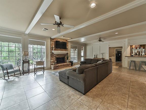 5th image of 5619 Pine Arbor Dr