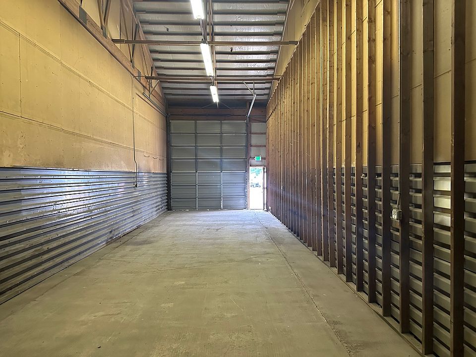 1st image of 201 N Colfax St #16229340