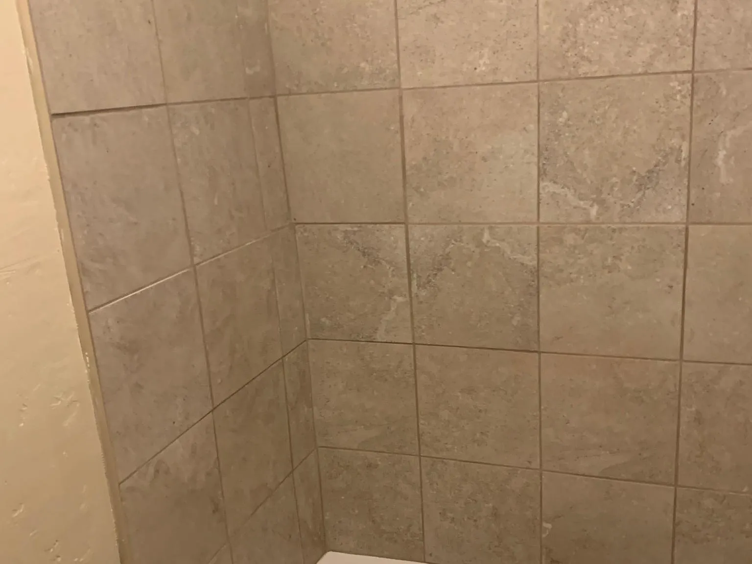 2 bed, 650 sqft, $650 — Photo 1