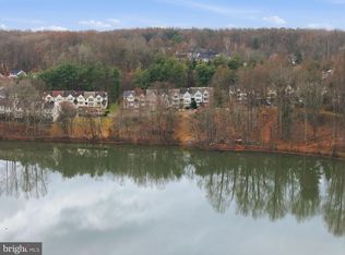 15628 Montview Dr, Dumfries, VA 22025