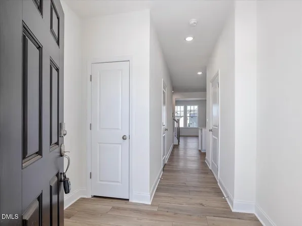 659 Sefton Park Dr, Zebulon, NC 27597