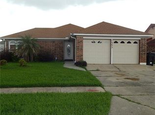 7553 Adventure Ave, New Orleans, LA 70129