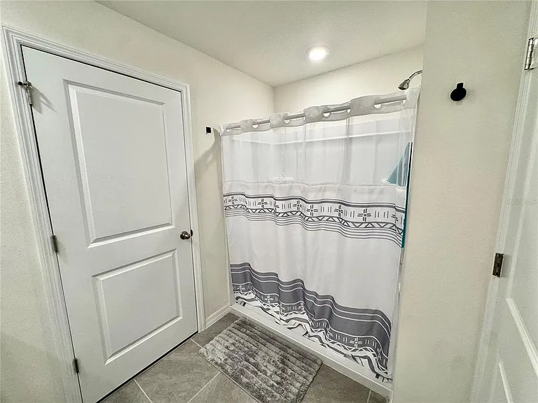5653 Brosnan Rd — Photo 18