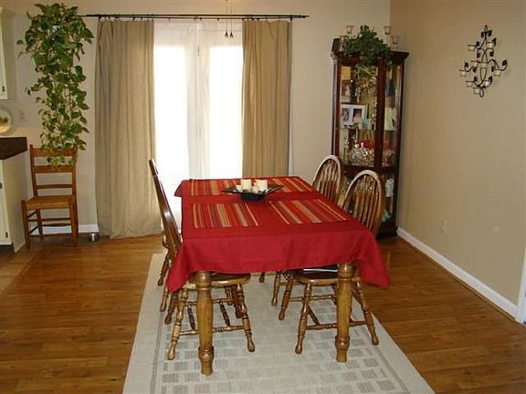 2nd image of 1043 Butler Dr
