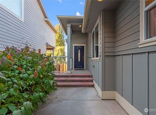 1060 Corum Cir, East Wenatchee, WA 98802