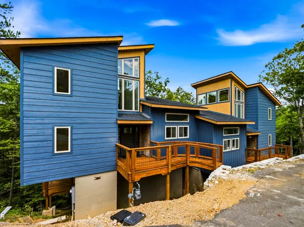 2385 Forge Hideaway Loop, Pigeon Forge, TN 37863