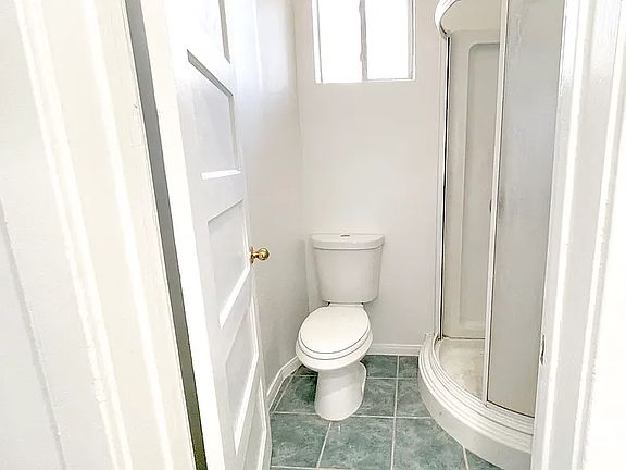 3rd image of 1400 Karen Dr