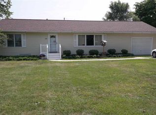 510 N Main St, Topeka, IN 46571