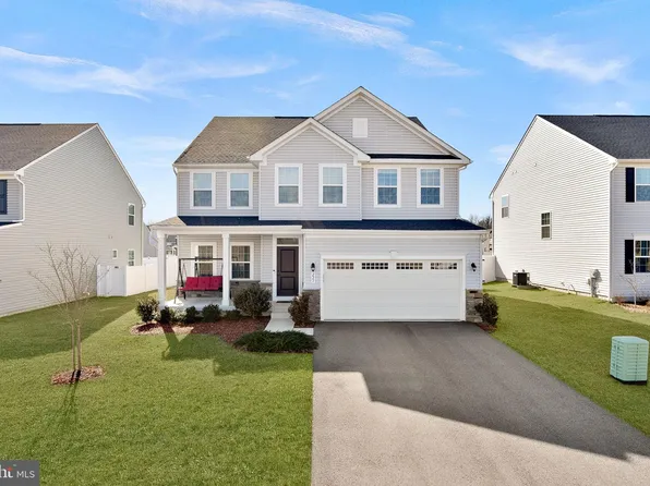 221 Pullman Way, Martinsburg, WV 25403