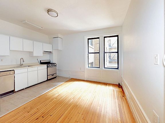 5th image of 875 W 181st St APT 2H
