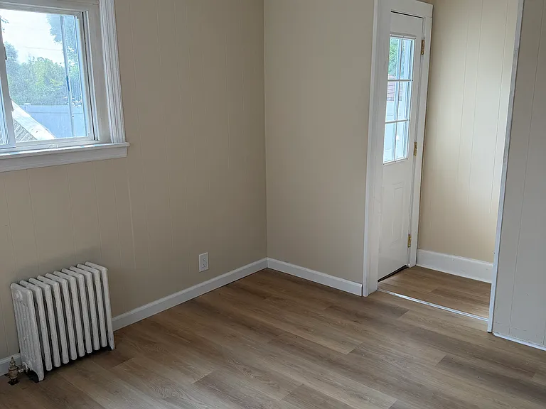68-70 Benson St #68-1 — Photo 4