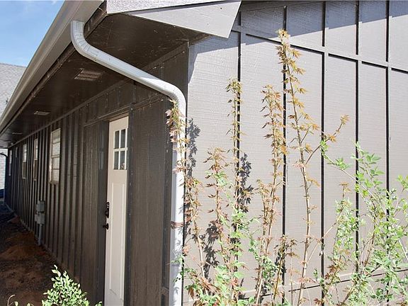 5th image of 1212 Londa St