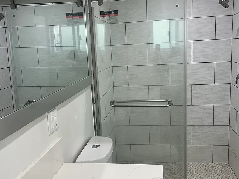 1060 S Sherbourne Dr #207 — Photo 15