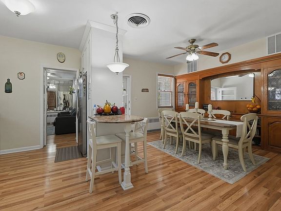 4th image of 532 Palisade Ave #1