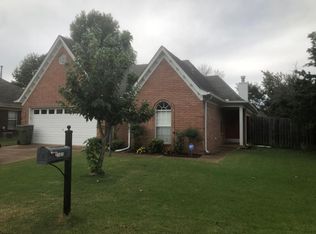 1135 Dove Hollow Dr, Cordova, TN 38018