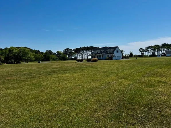 53 Ocean View Way, Parksley, VA 23421