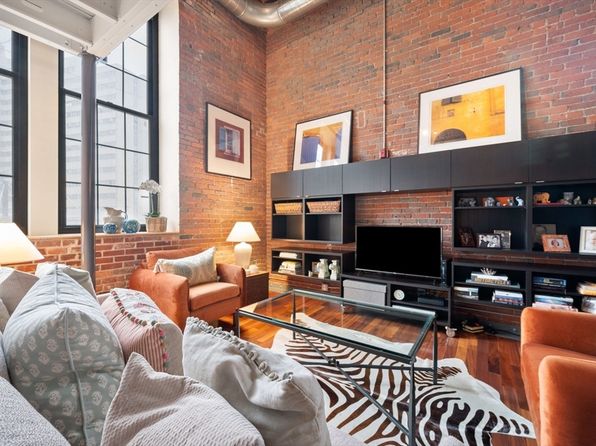 251 Heath St APT 108, Jamaica Plain, MA 02130