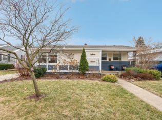 1135 Elder Rd, Homewood, IL 60430