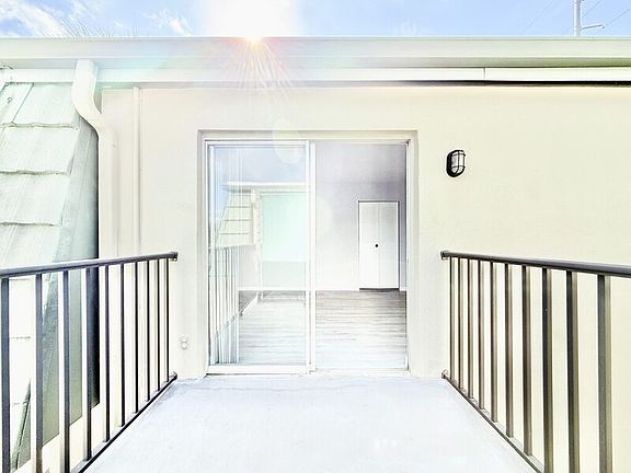 2nd image of 1799 N Highland Ave #32