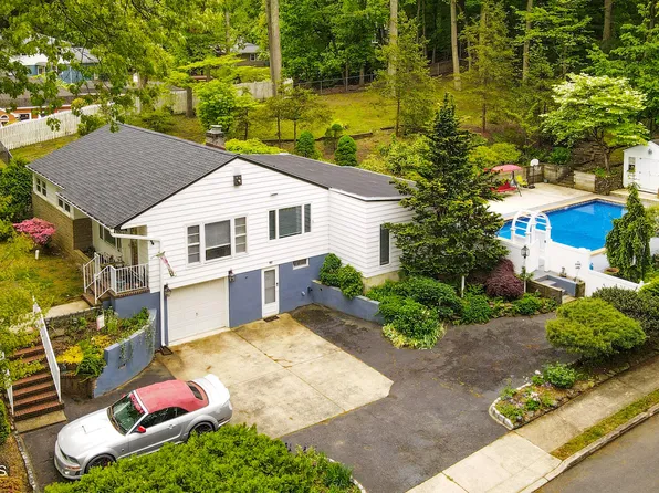148 Van Brackle Road, Aberdeen, NJ 07747