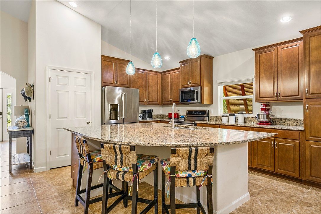 3396 Burlington Pl SW, Vero Beach, FL 32968 MLS 267738 Zillow