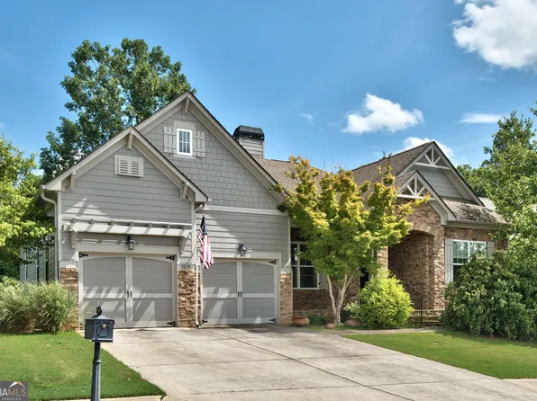 1105 Creekwood Cir, Madison, GA 30650