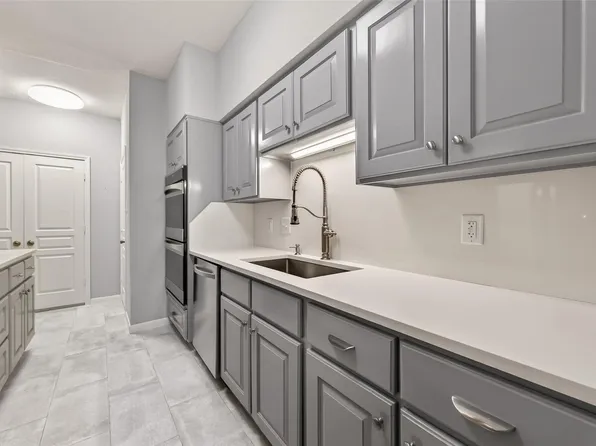 2400 N Braeswood Blvd APT 129, Houston, TX 77030