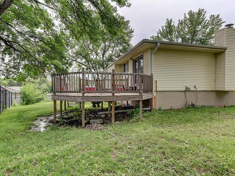 3514 Glory Cir — Photo 31