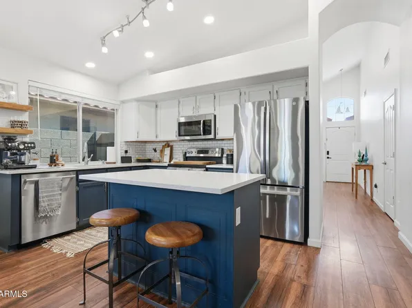 1416 E SIERRA MADRE Avenue, Gilbert, AZ 85296