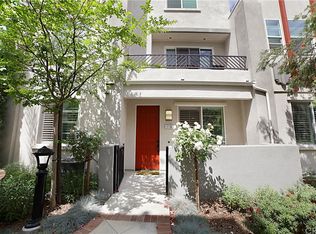 110 Macintosh Way, Upland, CA 91786