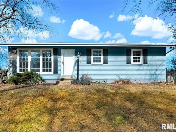 1815 W Austin Dr, Peoria, IL 61614