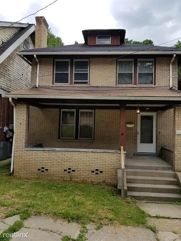 1322 Franklin Ave photo 1