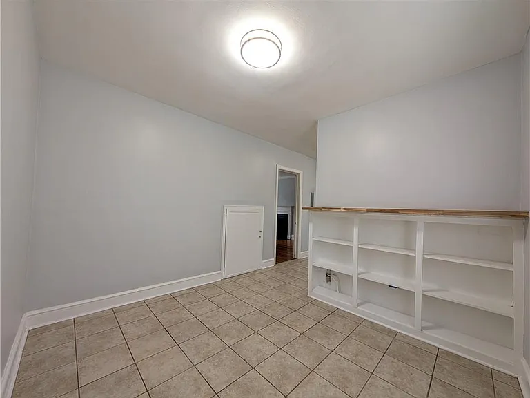 1761 John Calvin Ave #1 — Photo 9