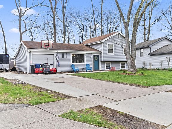 4th image of 3941 Bluebird Ct