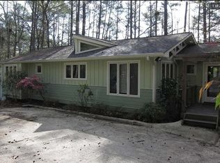 335 Wesley Dr, Chapel Hill, NC 27516