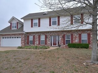 200 NE Park Hills Pl, Bartlesville, OK 74006