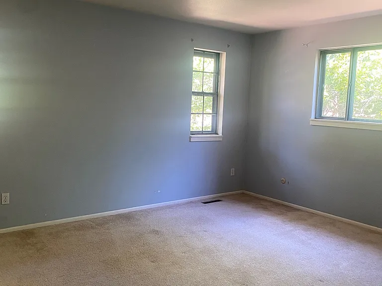 2654 Kalmia Ave — Photo 5